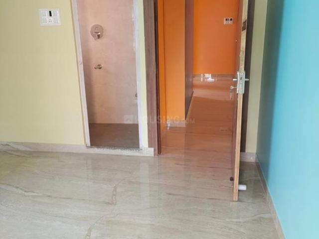 2 BHK Apartment in Patuli for rent Kolkata. The reference number is 20604199