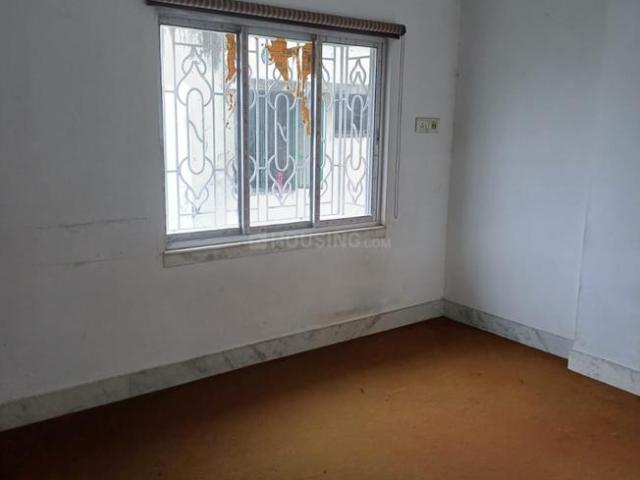 2 BHK Apartment in Patuli for rent Kolkata. The reference number is 20742459
