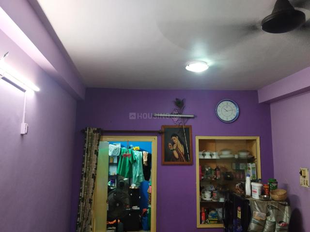 2 BHK Apartment in Patuli for resale Kolkata. The reference number is 12147310