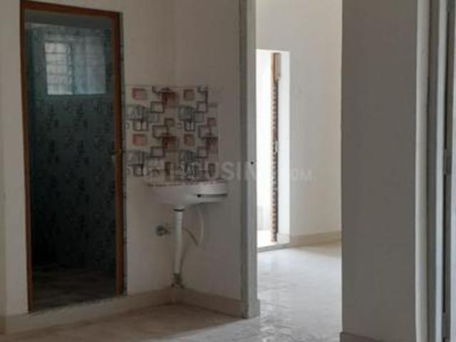 2 BHK Apartment in Patuli for resale Kolkata. The reference number is 20293838
