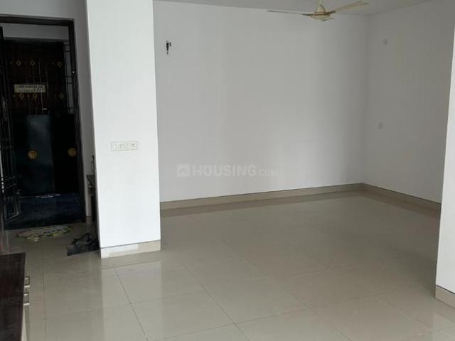 2 BHK Apartment in Pazhavanthangal for resale Chennai South. The reference number is 18810788