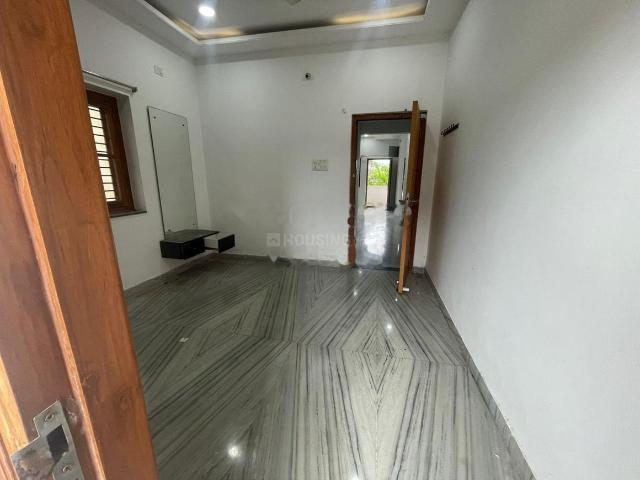 2 BHK Apartment in Padmarao Nagar for rent Secunderabad. The reference number is 20932493