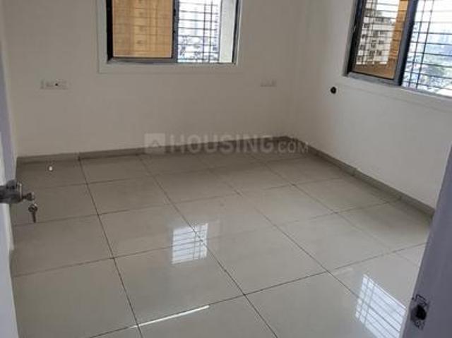 2 BHK Apartment in Pal for rent Surat. The reference number is 18239892