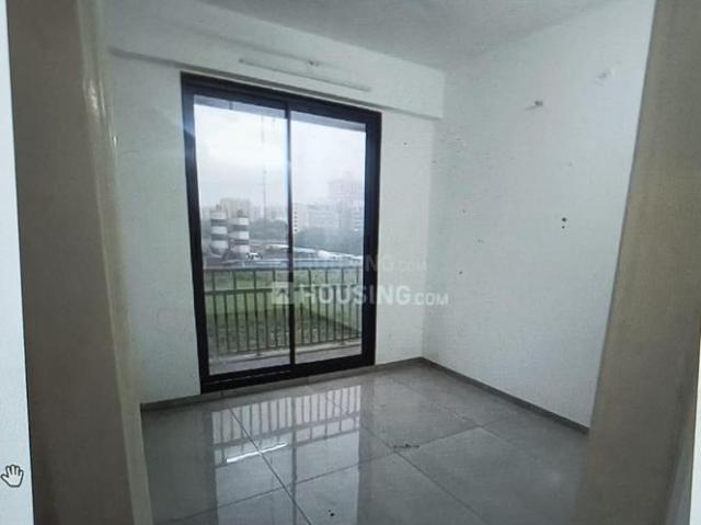 2 BHK Apartment in Pal for rent Surat. The reference number is 20489160