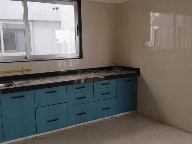 2 BHK Apartment in Pal Gam for rent Surat. The reference number is 18794775