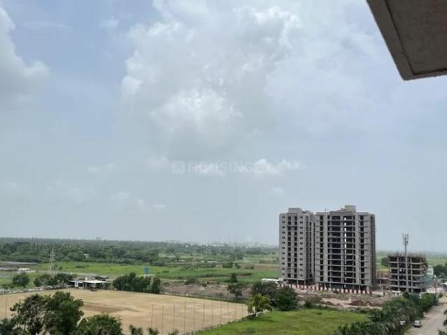 2 BHK Apartment in Pal Gam for rent Surat. The reference number is 20081394