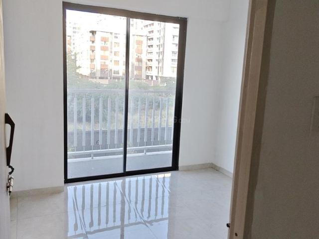 2 BHK Apartment in Pal Gam for rent Surat. The reference number is 20201230