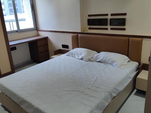2 BHK Apartment in Pal Gam for resale Surat. The reference number is 20058384