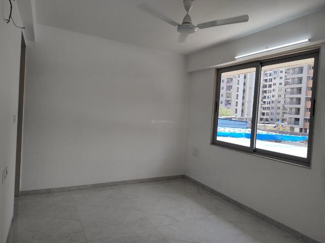 2 BHK Apartment in Pal Gam for resale Surat. The reference number is 20110016