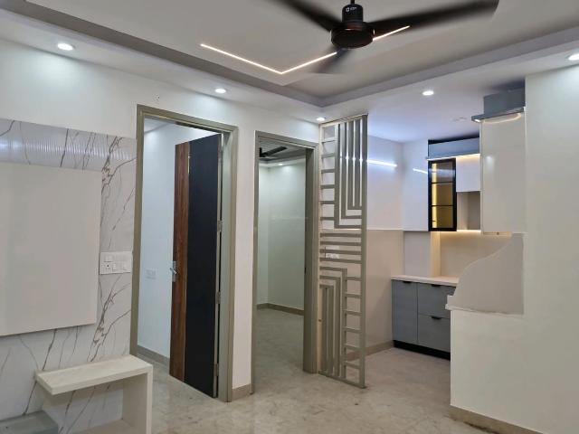 2 BHK Apartment in Palam for resale New Delhi. The reference number is 20634637