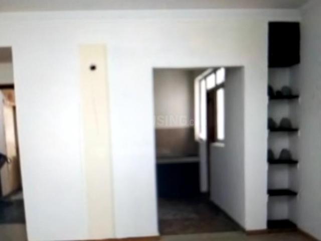 2 BHK Apartment in Palam Vihar for rent Gurgaon. The reference number is 14665971