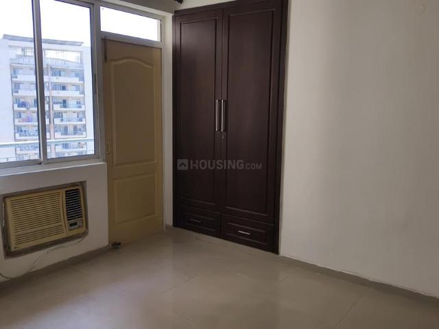 2 BHK Apartment in Palam Vihar for rent Gurgaon. The reference number is 19908206