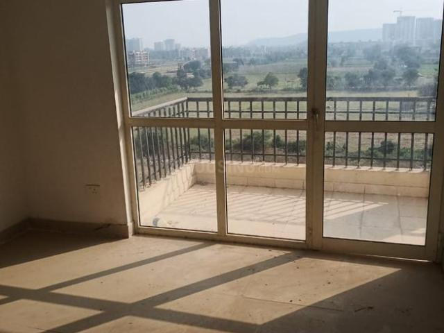 2 BHK Apartment in Palam Vihar for resale Gurgaon. The reference number is 12545839
