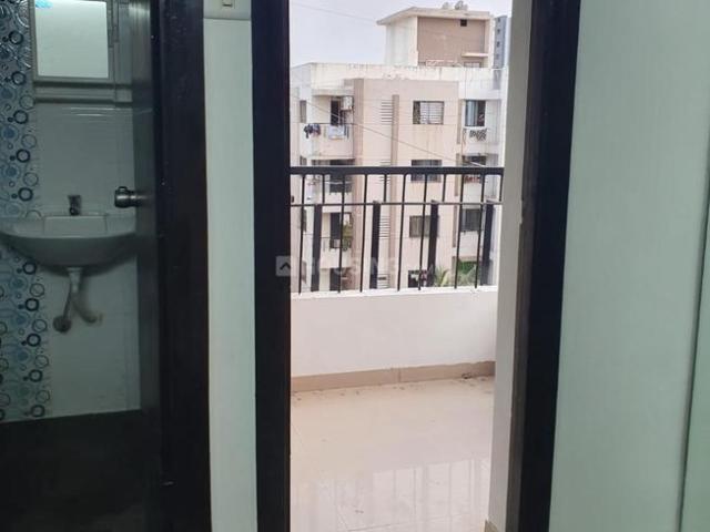 2 BHK Apartment in Palanpur for rent Surat. The reference number is 17738043