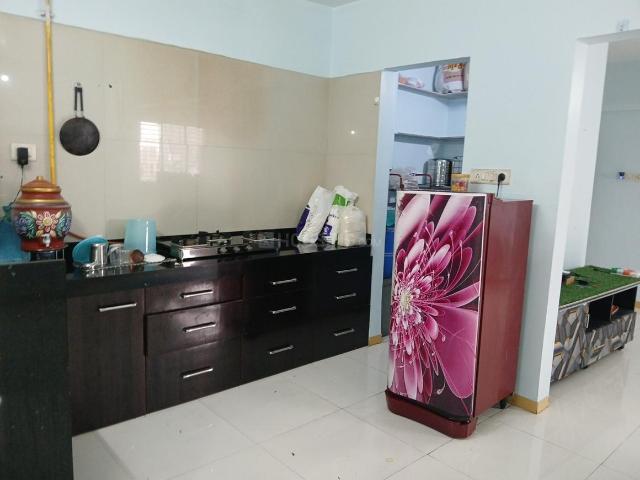 2 BHK Apartment in Palanpur for rent Surat. The reference number is 18194521