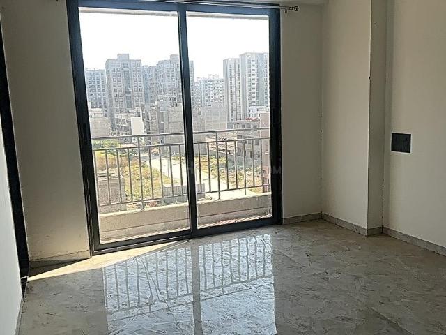 2 BHK Apartment in Palanpur for rent Surat. The reference number is 19654266