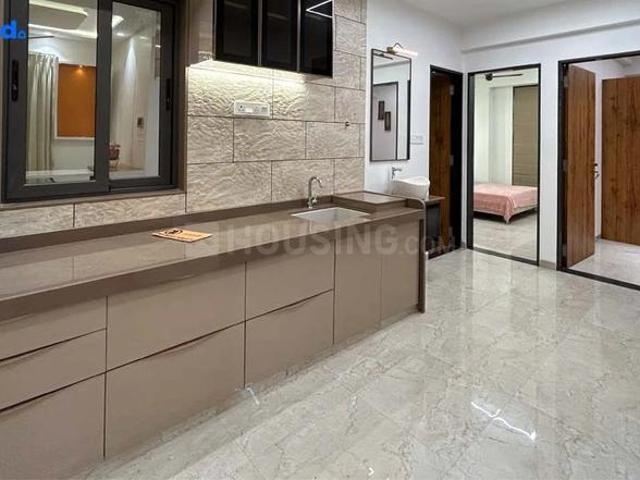 2 BHK Apartment in Palanpur for rent Surat. The reference number is 19260138