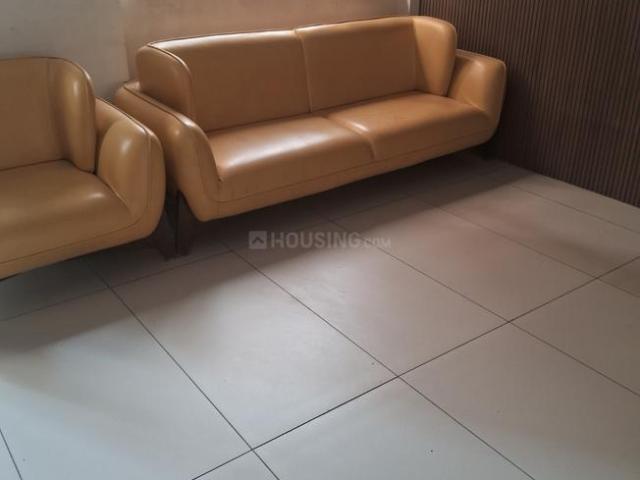 2 BHK Apartment in Palanpur for rent Surat. The reference number is 19348529