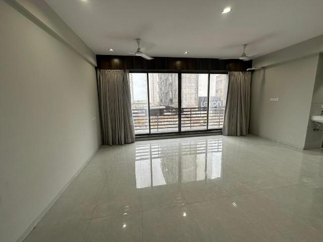 2 BHK Apartment in Palanpur for resale Surat. The reference number is 20387942