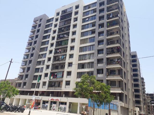 2 BHK Apartment in Palanpur for resale Surat. The reference number is 20552167