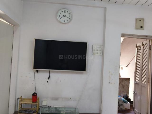 2 BHK Apartment in Paldi for rent Ahmedabad. The reference number is 18031078
