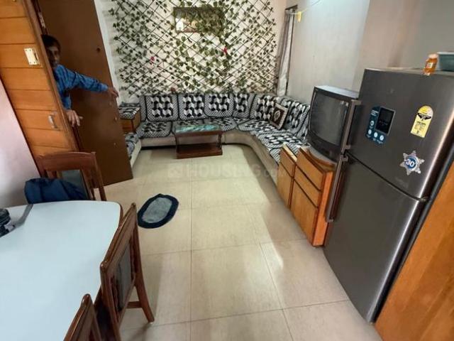 2 BHK Apartment in Paldi for rent Ahmedabad. The reference number is 19479911