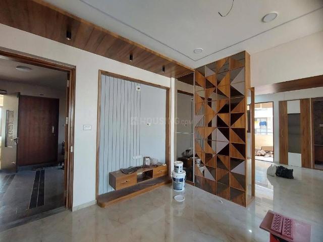 2 BHK Apartment in Paldi for rent Ahmedabad. The reference number is 19804597