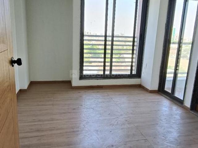 2 BHK Apartment in Paldi for rent Ahmedabad. The reference number is 19863366