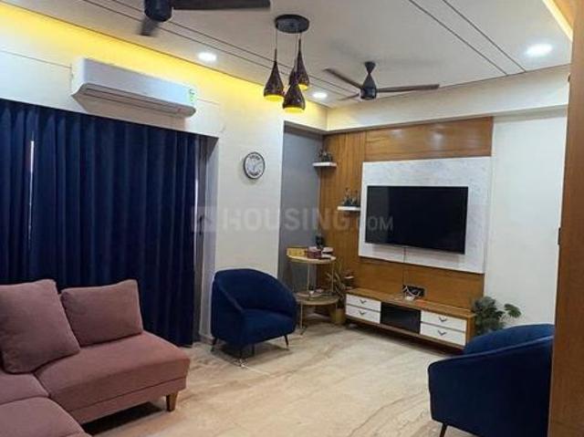 2 BHK Apartment in Paldi for rent Ahmedabad. The reference number is 20012466