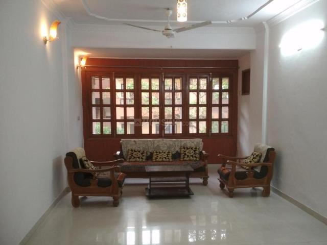 2 BHK Apartment in Paldi for rent Ahmedabad. The reference number is 20289172