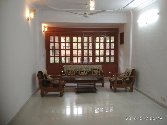 2 BHK Apartment in Paldi for rent Ahmedabad. The reference number is 20294667
