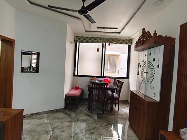 2 BHK Apartment in Paldi for rent Ahmedabad. The reference number is 20801203