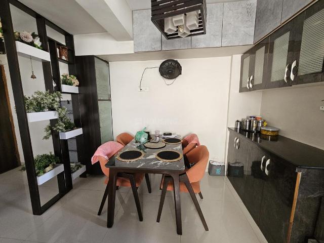 2 BHK Apartment in Paldi for rent Ahmedabad. The reference number is 20991142