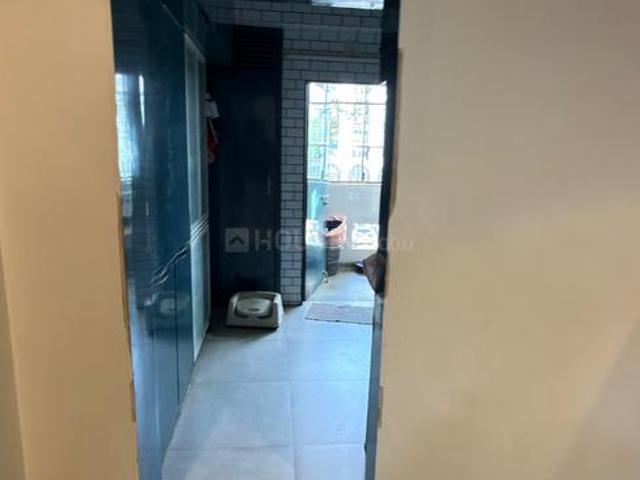 2 BHK Apartment in Paldi for resale Ahmedabad. The reference number is 19847136
