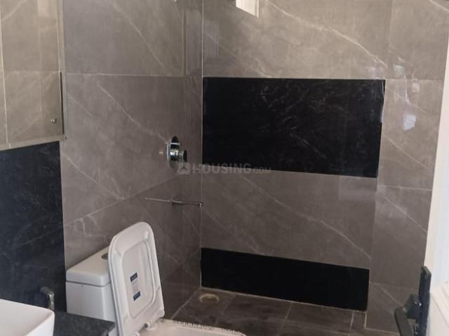 2 BHK Apartment in Paltan Bazaar for rent Dehradun. The reference number is 18536368