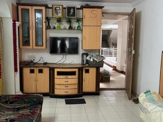 2 BHK Apartment in Pandit Colony for rent Nashik. The reference number is 20562814