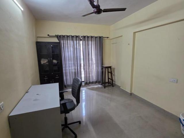 2 BHK Apartment in Parel for rent Mumbai. The reference number is 18560977