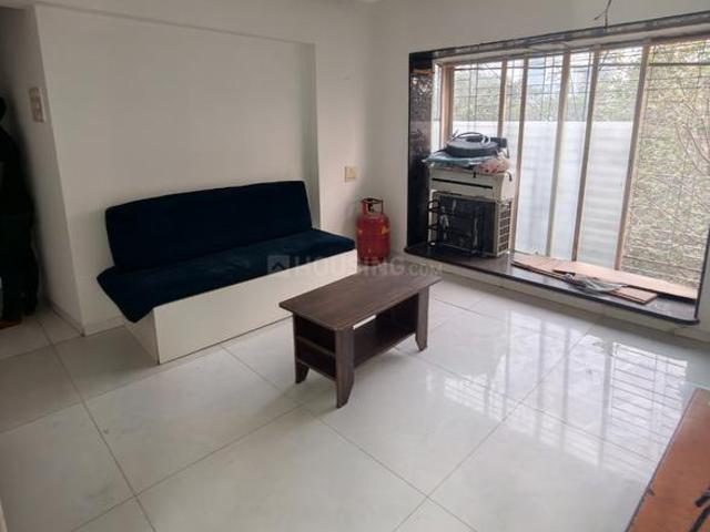 2 BHK Apartment in Parel for rent Mumbai. The reference number is 19501539