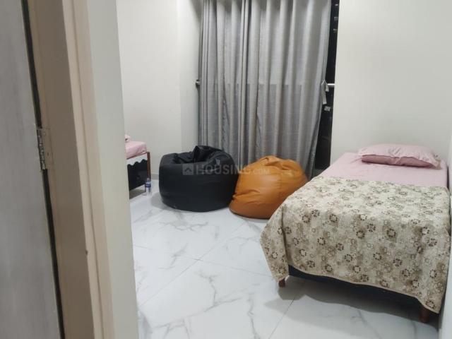 2 BHK Apartment in Parel for rent Mumbai. The reference number is 20224439