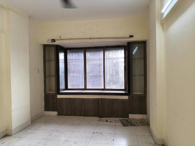 2 BHK Apartment in Parel for resale Mumbai. The reference number is 19668245
