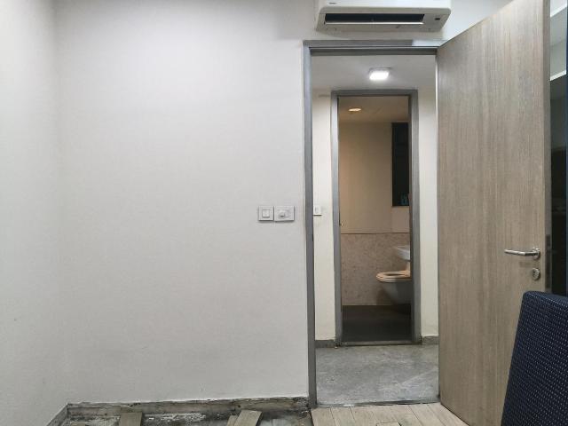 2 BHK Apartment in Parel for resale Mumbai. The reference number is 19672145