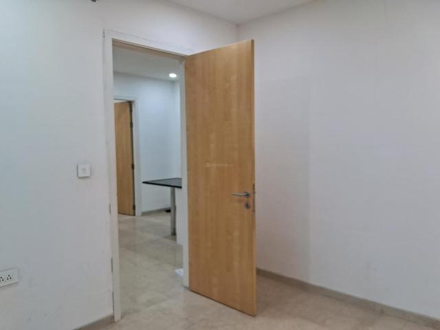 2 BHK Apartment in Parel for resale Mumbai. The reference number is 19135248