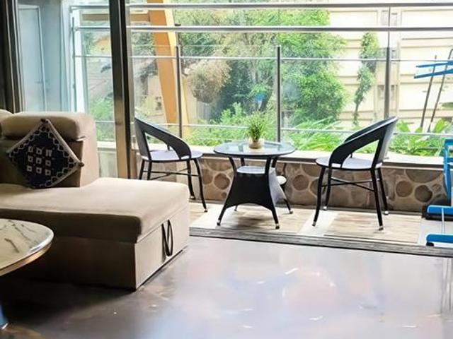2 BHK Apartment in Parel for resale Mumbai. The reference number is 20988766