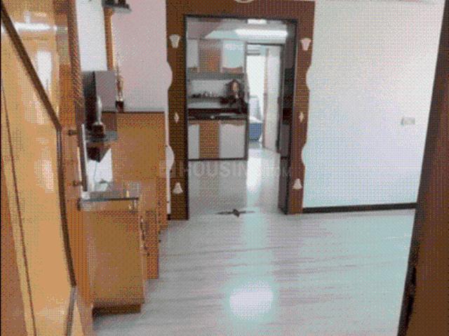2 BHK Apartment in Parel for resale Mumbai. The reference number is 20241656
