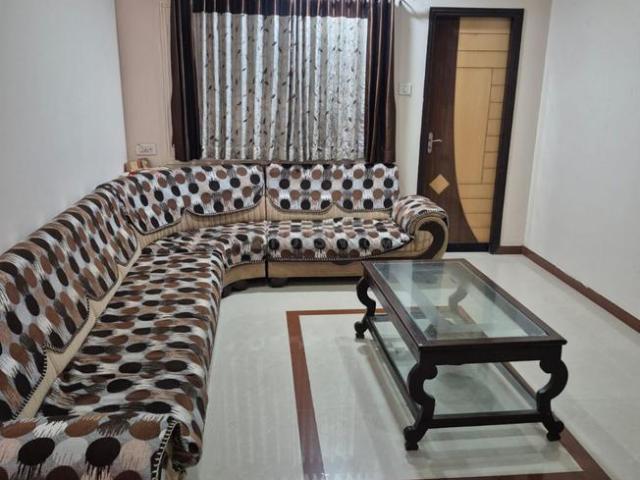 2 BHK Apartment in Park Colony for rent Jamnagar. The reference number is 18924555