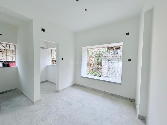 2 BHK Apartment in Parnasree Pally for resale Kolkata. The reference number is 19981320
