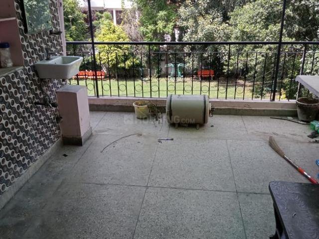 2 BHK Apartment in Paschim Vihar for rent New Delhi. The reference number is 15932386