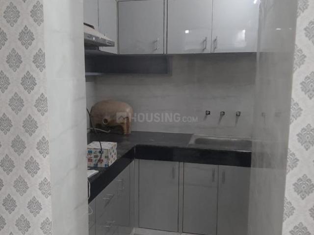 2 BHK Apartment in Paschim Vihar for rent New Delhi. The reference number is 16204989