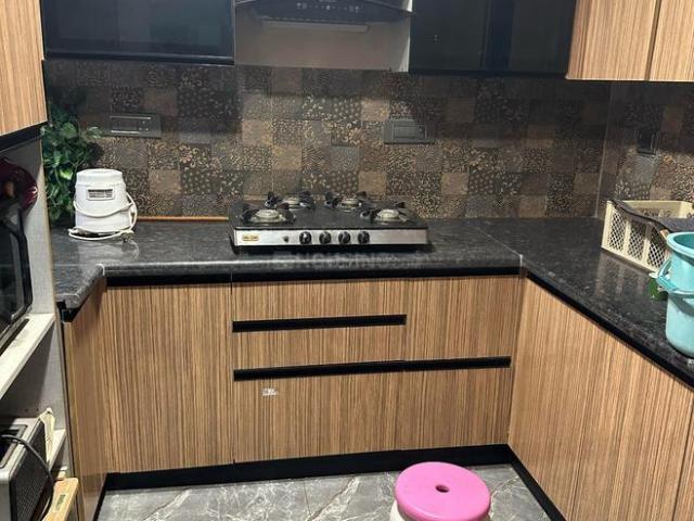 2 BHK Apartment in Paschim Vihar for rent New Delhi. The reference number is 18566226