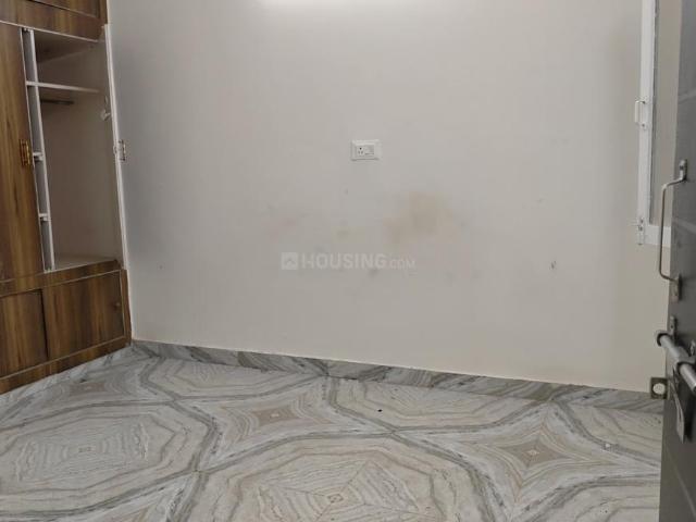 2 BHK Apartment in Paschim Vihar for rent New Delhi. The reference number is 18987874